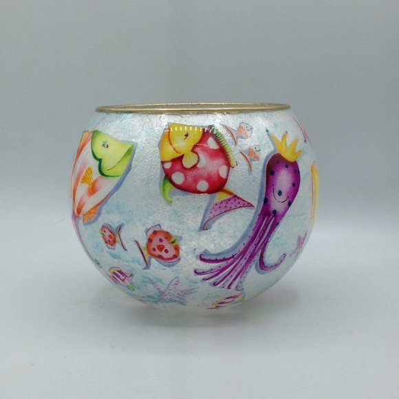 Funky Fish on a 6" Bubble Bowl - Picture 1 of 1